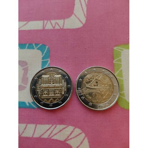 Pieces 2euro Jo2024+Notre Dame Paris Sous Capsule Très Bon Etat