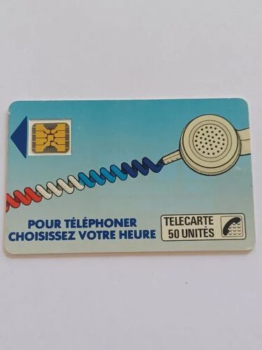 Au Recto On Vois Par Transparence Des Encadrement Ko9 Télécarte Carte Téléphone Cordon Bleus France Télécom Puce Avec Entourage 50 Unités Sc4 Or Sur Fond Noir Trou 0.7
