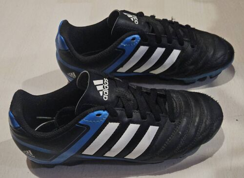 Chaussure De Football Crampon Moule Adidas En 34