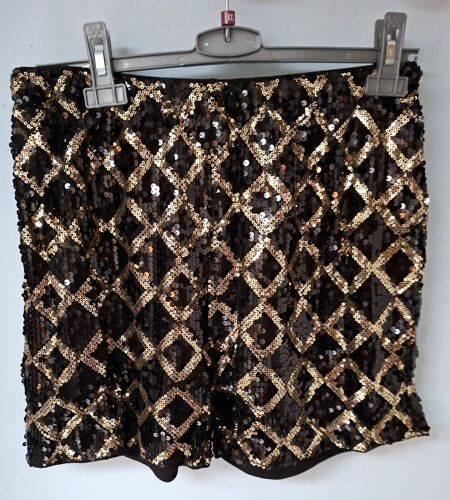 Short En Séquins Doré - L