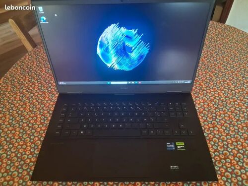 OMEN by HP Laptop 17-ck2000nf - 17.3" Core i9 I9-13900HX 32 Go RAM 1 To SSD NVIDIA GeForce RTX 4090
