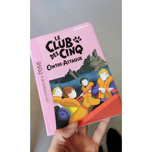 Livre Le Club Des Cinqs Contre Attaque