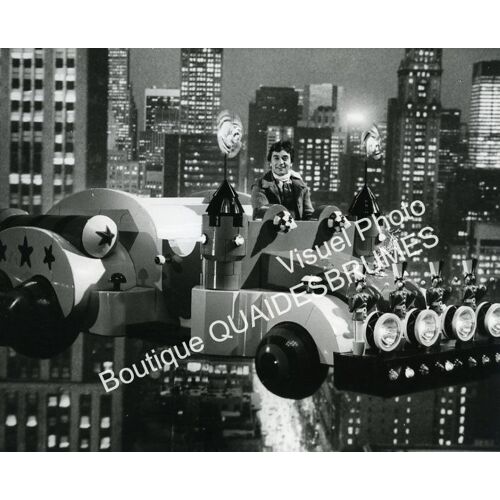 Santa Claus : Jeu De 12 Photos Argentiques D'Exploitation Cinématographique - Format 20x25 Cm-De Jeannot Szwarc Avec Dudley Moore, John Lithgow, David Huddleston, Burgess Meredith, Judy Cornwell -1985