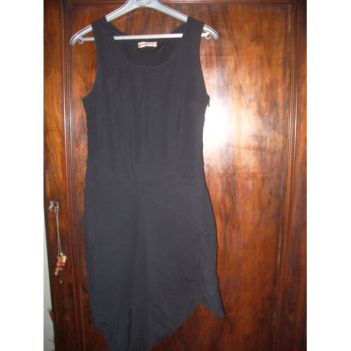 Robe Sexy Asymétrique Lili Mercredi Paris Noire Taille 38