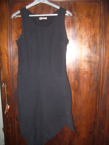 Robe Sexy Asymétrique Lili Mercredi Paris Noire Taille 38