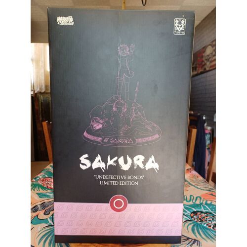 Figurine Naruto Shippuden, Sakura "Undefective Bonds" Édition Limité 529/600.