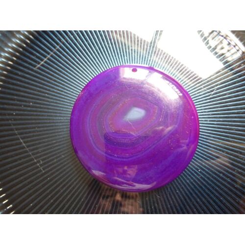 Pendentif En Agate, Rond, Violet - 5.8 Cm. Lot 1949