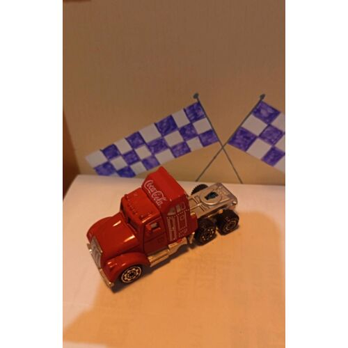 Camion miniature coca cola 1/80 environ