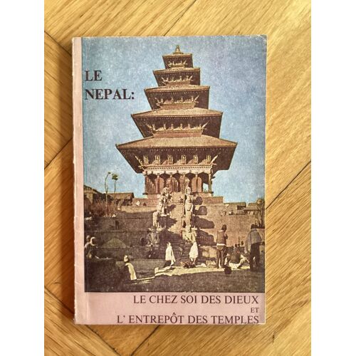 Le Népal : Le Chez Soi Des Dieux Et L'Entrepôt Des Temples