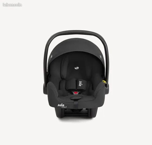 Cosy Quasi Neuf Pour Bébé, Très Facile À Installer Dans La Voiture