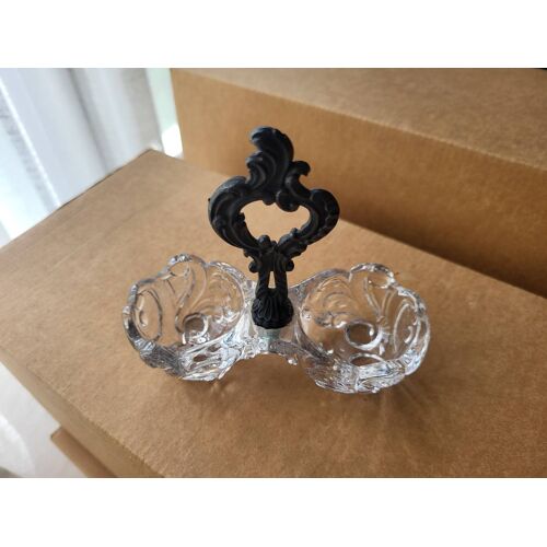 Salière Et Poivrière En Cristal De Sèvres