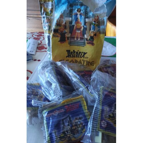 Set Complet Figurines Asterix Et Cleopatre Mc Donald Neuf Sous Sachet