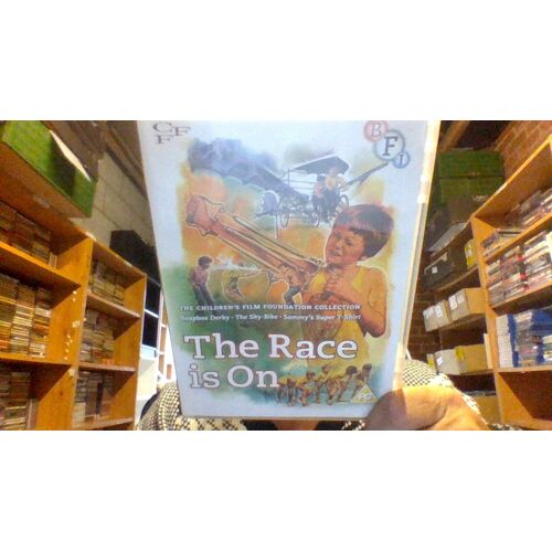 Dvd The Race Is On-Bfi -Childrens Film Foundation Avec Michael Crawford