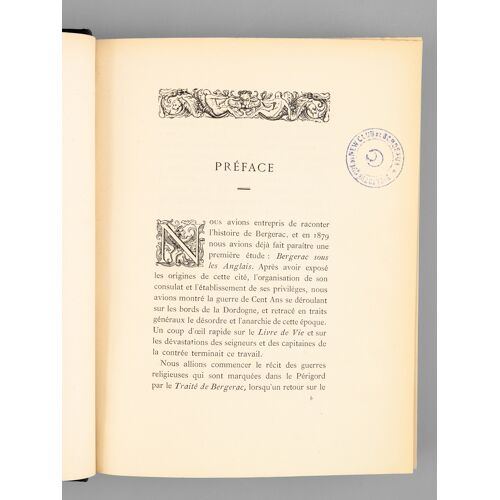 Le Livre De Vie. Les Seigneurs Et Les Capitaines Du Périgord Blanc Au Xive Siècle
