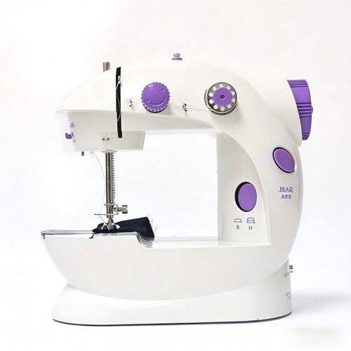 IAGREEA Machine à coudre électrique portable à pédale, mécanique, 6 V, 1 A alimentation secteur ou 4 piles AA avec pédale, 1 bobineuse, 1 bobineuse vide, 1 aiguille de rechange et 1 appareil d¿ajutage