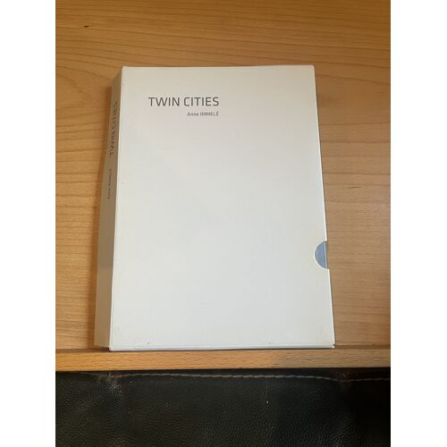 Anne Immelé Twin Cities 4 Fascicules Éditions La Kunsthalle 2012