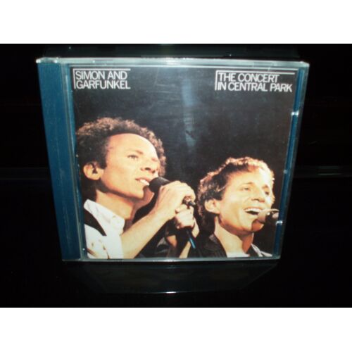 Simon And Garfunkel / The Concert In Central Park .