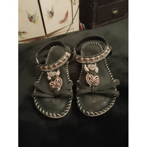 Sandales Noires Motifs En Perles Marrons 38.