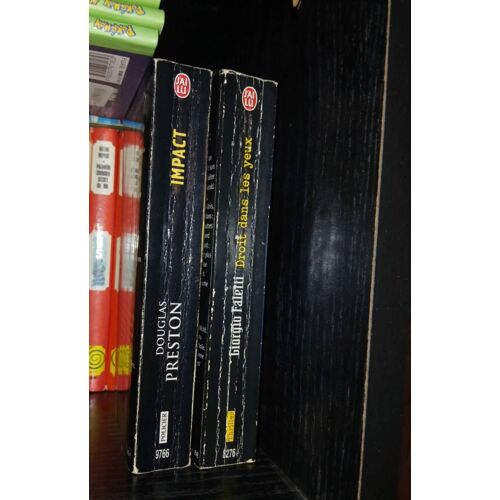 J'Ai Lu Lot De 2 Livres Policier Et Thriller : Impact De Douglas Preston Et Droit Dans Les Yeux De Giorgio Faletti.