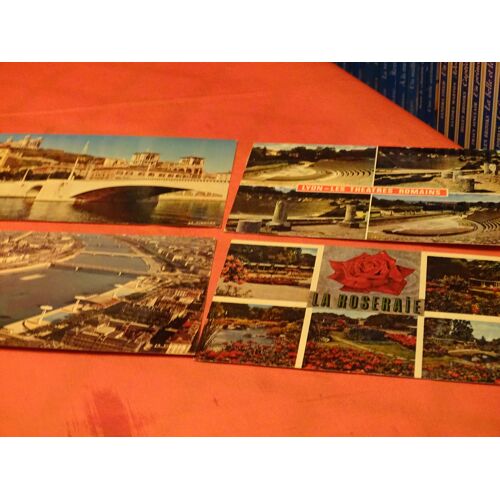 Lot De 4 Cartes Postale . . Lyon . . .