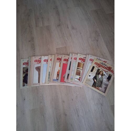 Lot De 20 Livres " Alpha Aiguilles " Tricot. Crochet. Couture