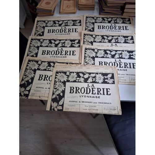 Lot De 7 Journaux " La Broderie Lyonnaise " 1962