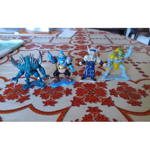 4 Figurines Vintage Bandai Power Rangers