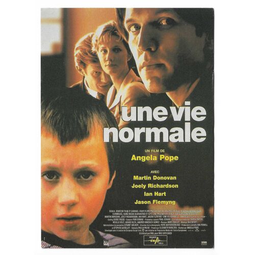 Carte Postale Une Vie Normale Un Film De Angela Pope Avec Martin Donovan Joely Richardson Ian Hart Jason Flemyng