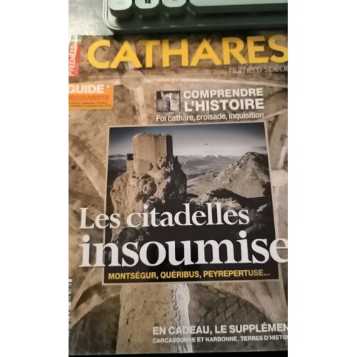 Pyrénées Cathares Numéro 1307 Les Citadelles Insoumises