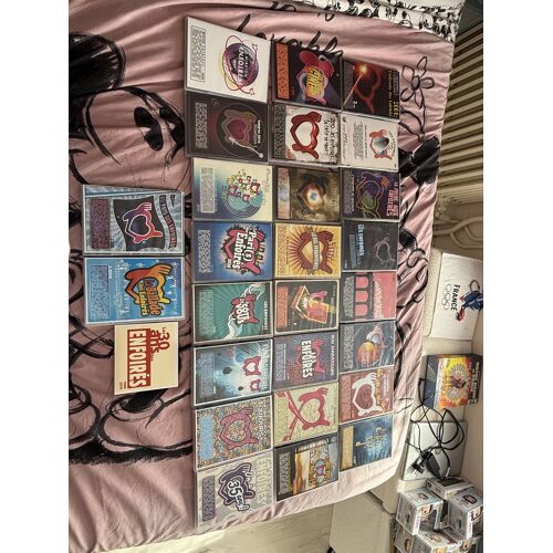 Lot Dvd Les Enfoirés De 2001 À 2026 + Les 30 Ans Des Enfoirés