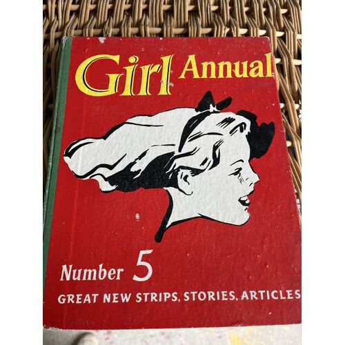 Girl Annual Numéro 5