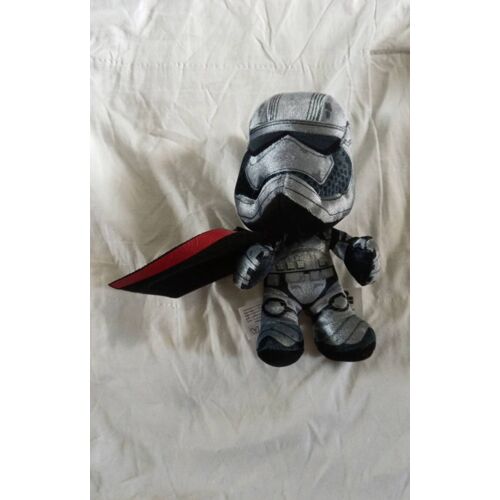 Peluche star wars voir photo .