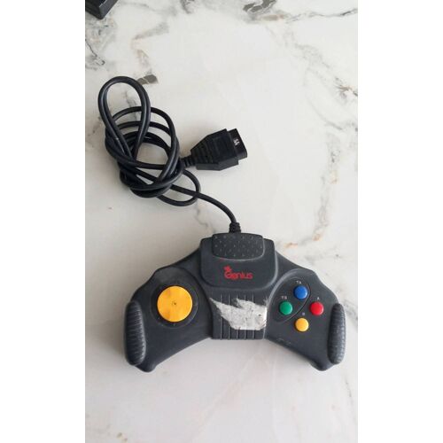 Manette Pad Amstrad marque GENIUS compatible PC, Atari, Commodore 64,128 etc...