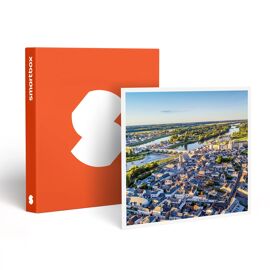 Vol En Hélicoptère De 20 Min Pour 2 Au-Dessus Des Châteaux De Tours Et De Villandry - Smartbox - Coffret Cadeau Sport & Aventure