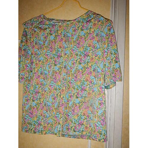 Petit Haut Damart Avec Épaules Molletonnées Taille 42/44, M,14/16,10/12