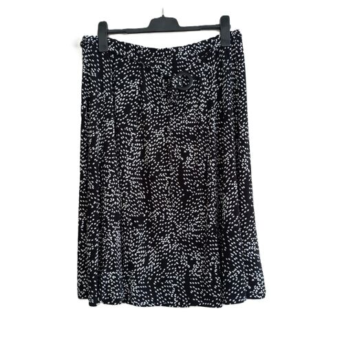 Jupe Imprimé Géométrique Noir Et Blanc. C&A. Taille 46