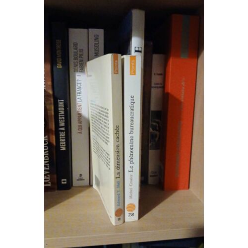Points Civilisation Lot De 2 Livres La Dimension Cachée Et Le Phénomène Bureaucratique.