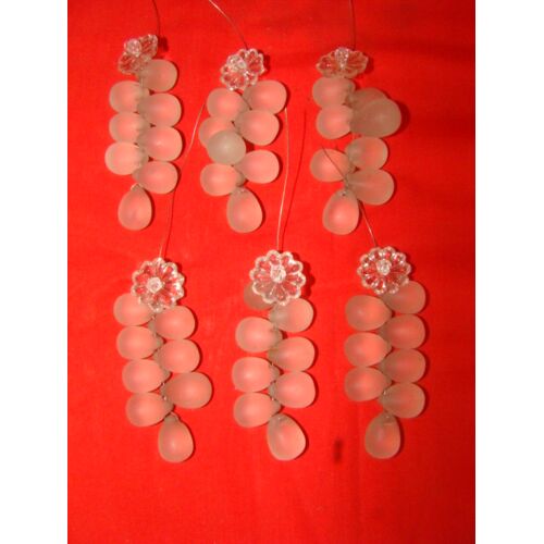 6 grappes composées de 8 grains de raisin en cristal dépoli