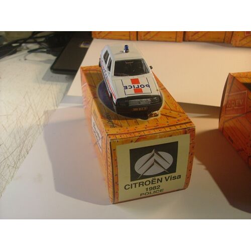 1/43 Norev Citroen Visa 1982 Police - Ref Bt9