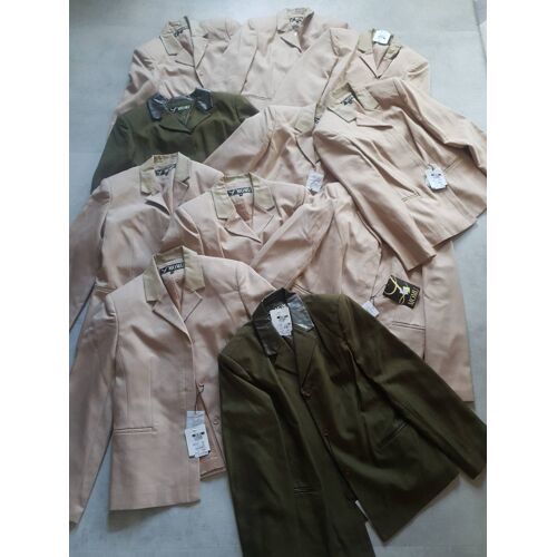 Lot De Vestes Momu Neuves