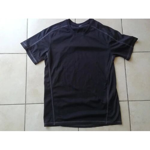 Maillot - Tee Shirt De Sport Ou Ville Mixte Taille M.