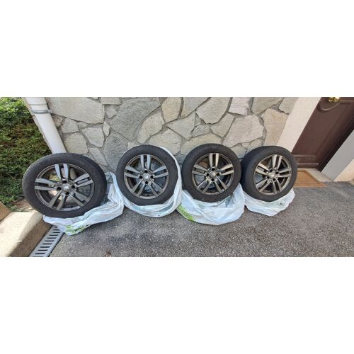 Jantes Alu Racer 16" 7j / 4x108 Alésage 65,1 + Tiges Filetées X16 + 4 Pneus Été Goodyear