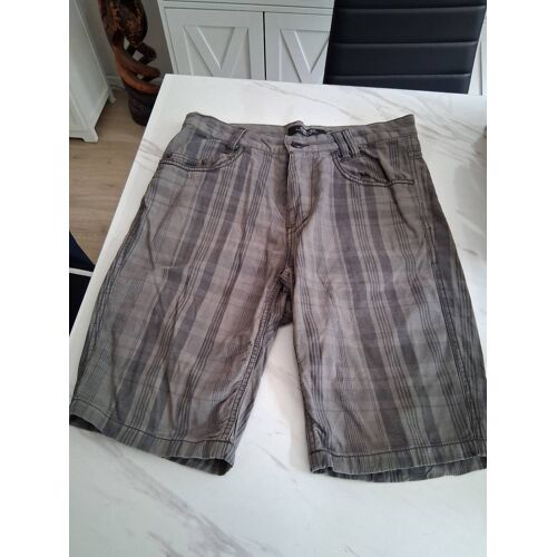 Short Bermuda Carreaux Gris " T- 38" Celio