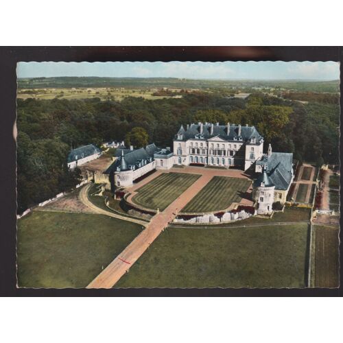 En Avion Au Dessus De Mazé (49) : Le Château De Montgeoffroy