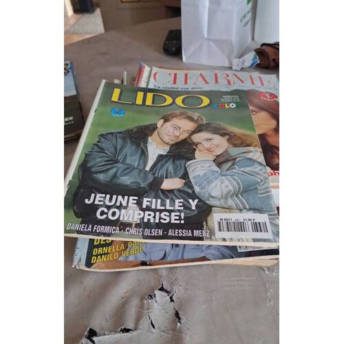 Jeune Fille Y Comprise Annees 1995