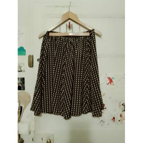 Jupe Noire Fleurs Rouges/Blanches 34 Xs Vintage Années 90 World Bazaar.