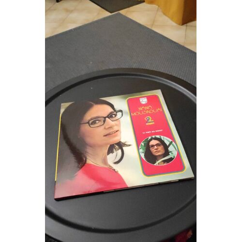 Nana Mouskouri