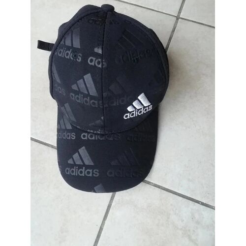 Casquette Adidas Taille Adulte.