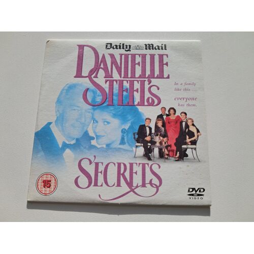 Danielle Steel'S Secrets - Édition Daily Mail