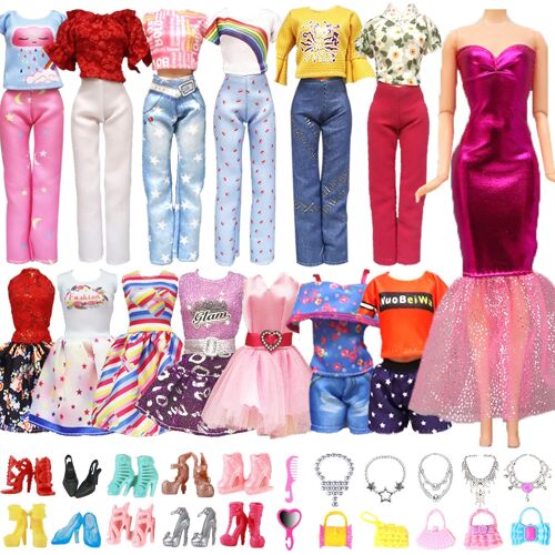 KALANKA-Lot de 28 vêtements et Accessoires poupée Main y Compris 3 Robes de Mode 3 Hauts 3 Pantalons 10 Paires de Chaussures 12 Accessoires de beauté au Hasard pour poupées